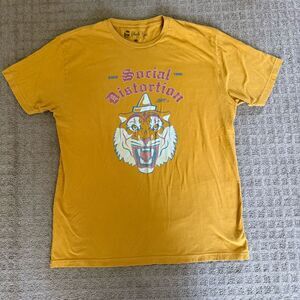 Black Kat Vintage Womens Social Distortion '22 County Tour Graphic Tee Yellow XL